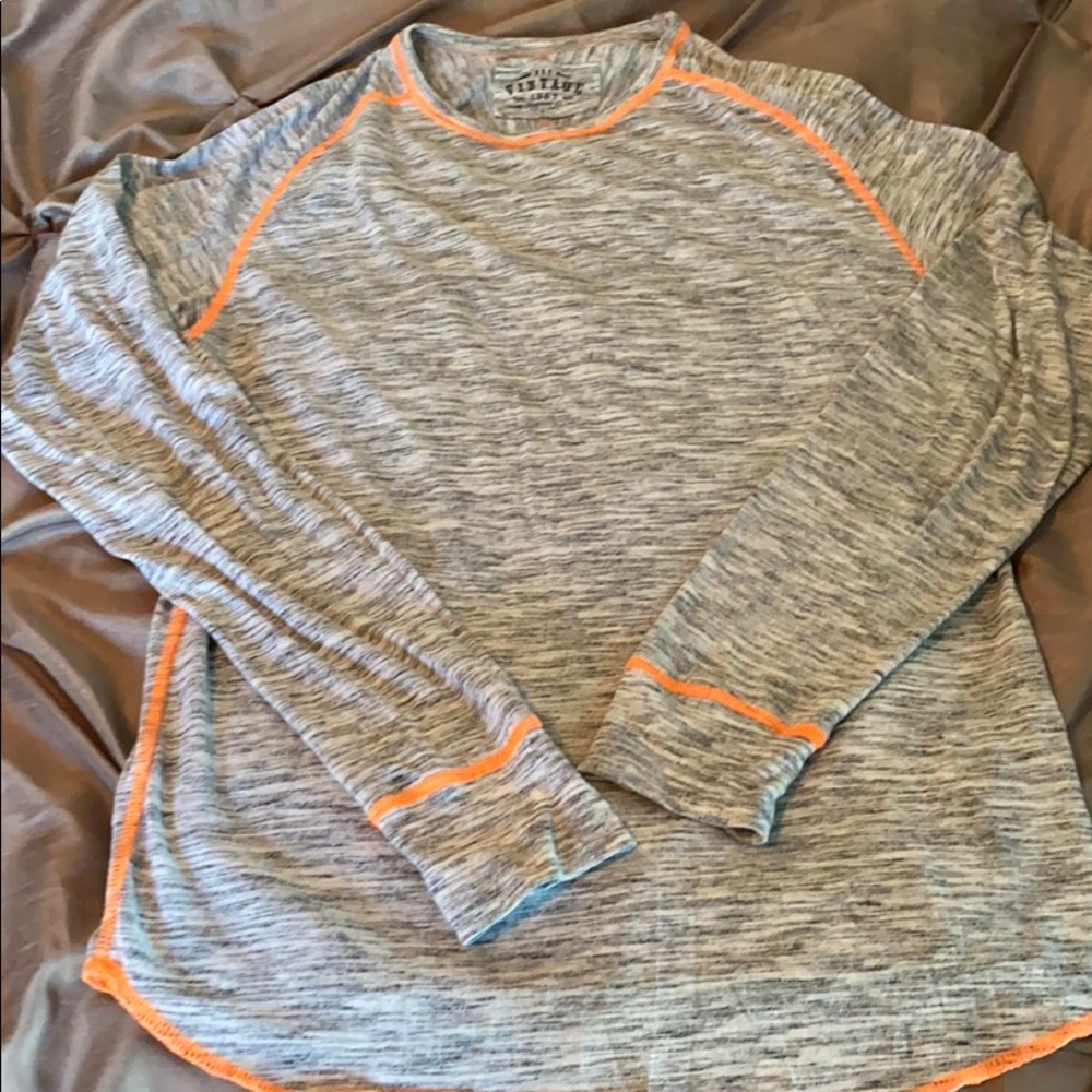 Men’s Buckle Long Sleeve Shirt